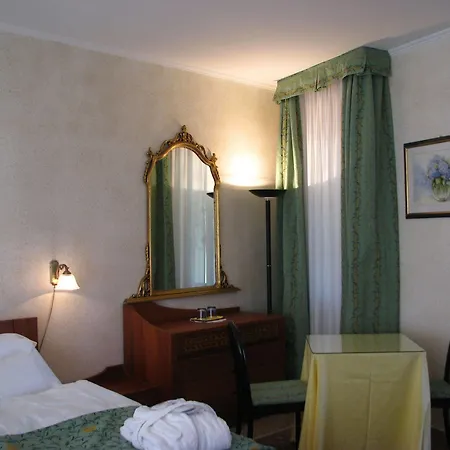 Royal Menaggio