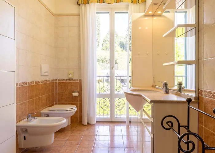 Royal 호텔 메나지오